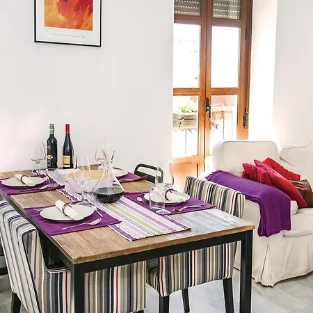 Two-bedroom In Apartamento Jerez de la Frontera