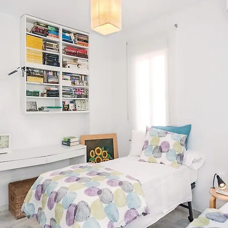 Two-bedroom In Apartamento *