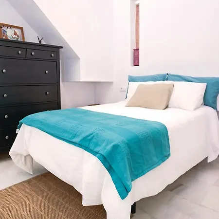 Two-bedroom In Jerez de la Frontera